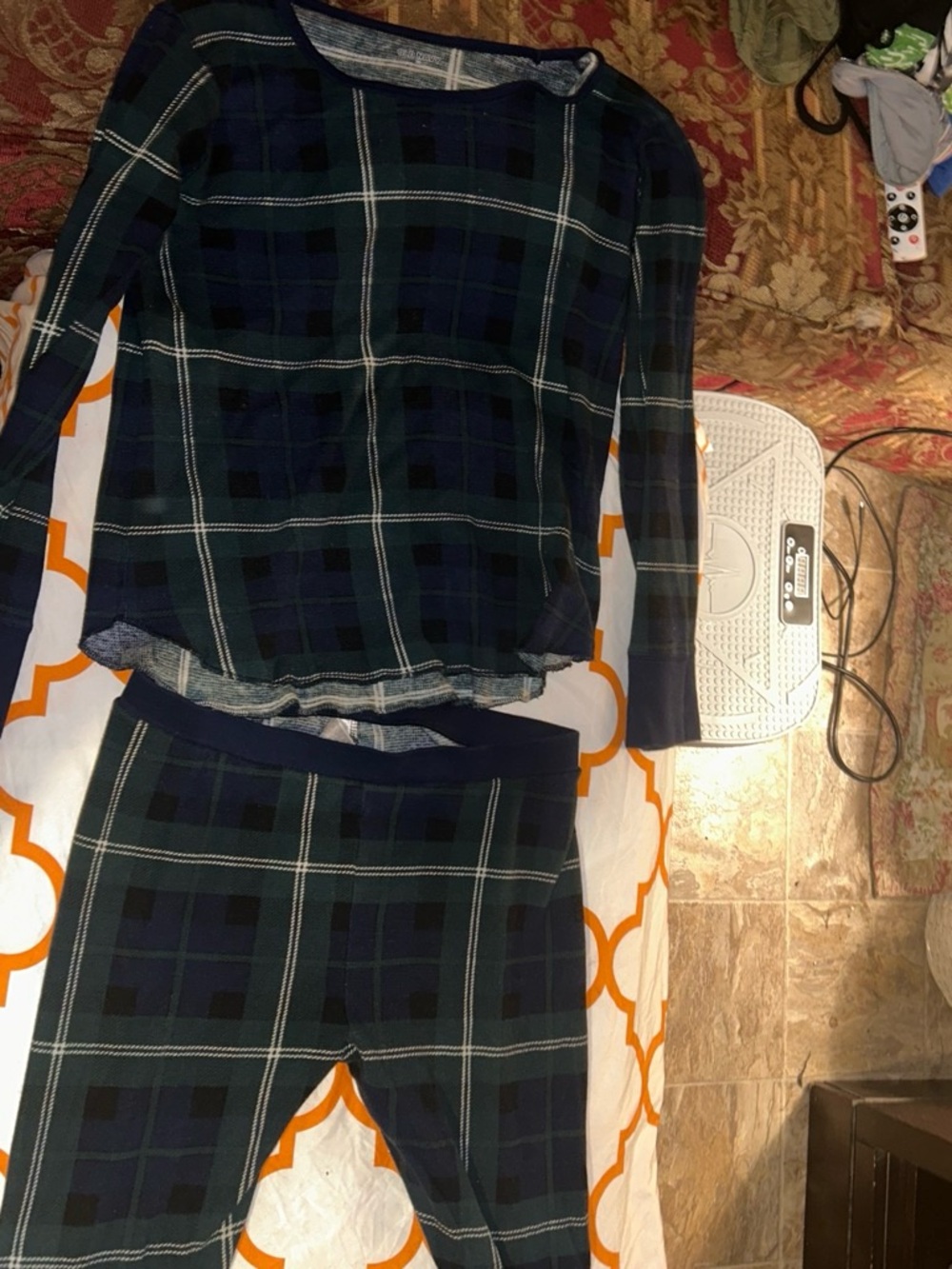 Old Navy Navy and Green Plaid Women's Pajama Set